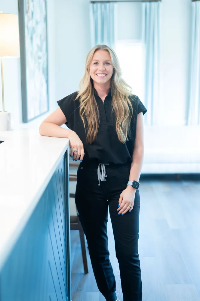 Ansley Hobbs, Dental Assistant